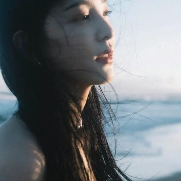 听见下雨的声音
